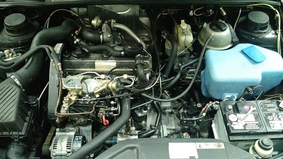 Volkswagen AAZ 1.9L Diesel Engine in a 1993 Passat.jpg